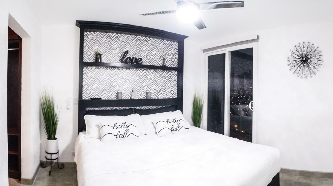 Luxurious Condo & Unparalleled Comfort InТихуана Екстериор снимка