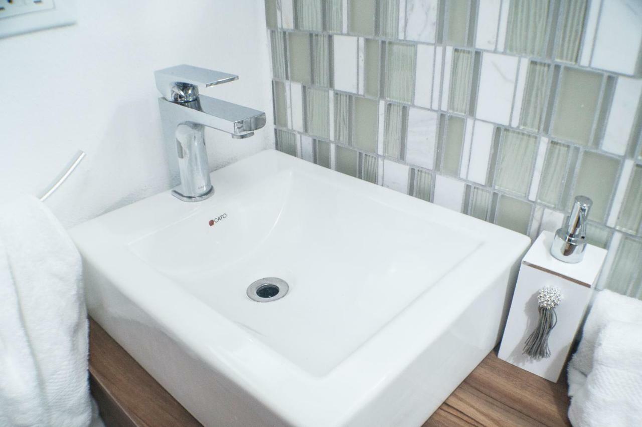Luxurious Condo & Unparalleled Comfort InТихуана Екстериор снимка
